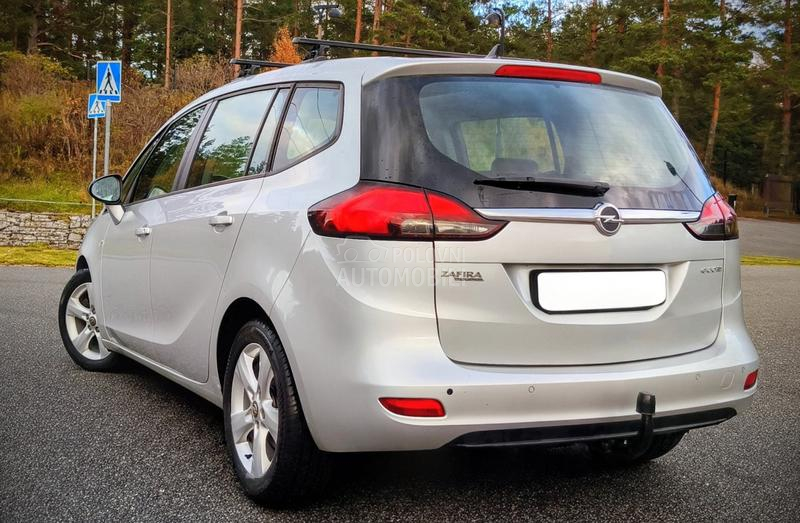 Opel Zafira Pano