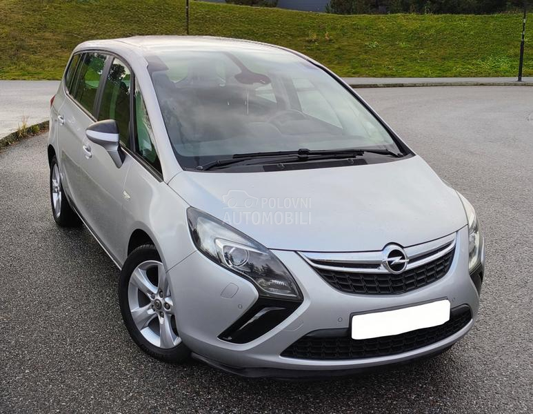 Opel Zafira Pano