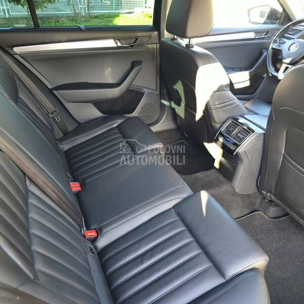 Škoda Superb 2.0 tdi  4x4 CH