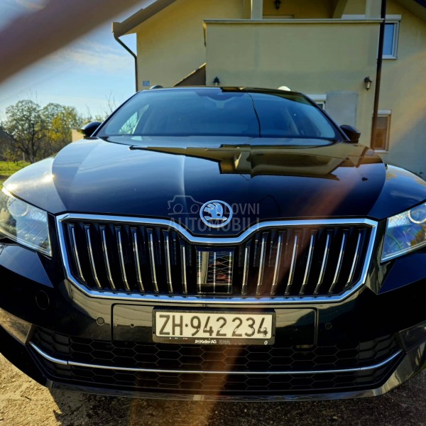 Škoda Superb 2.0 tdi  4x4 CH