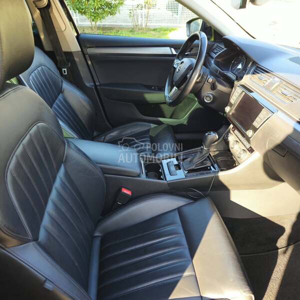 Škoda Superb 2.0 tdi  4x4 CH