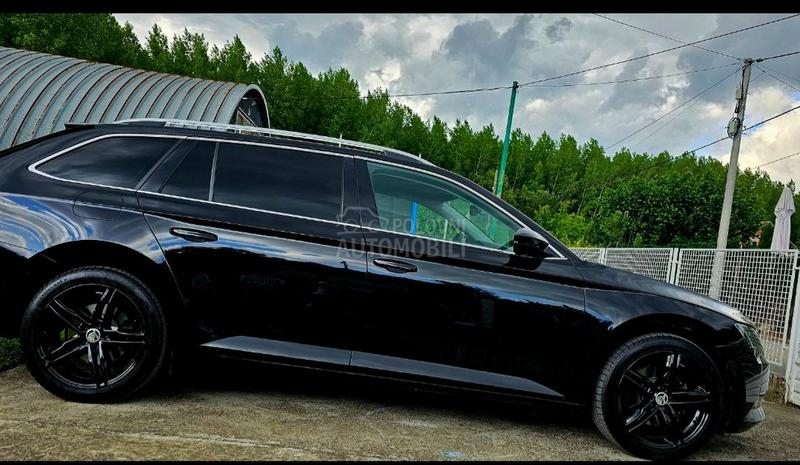 Škoda Superb 2.0 tdi  4x4 CH