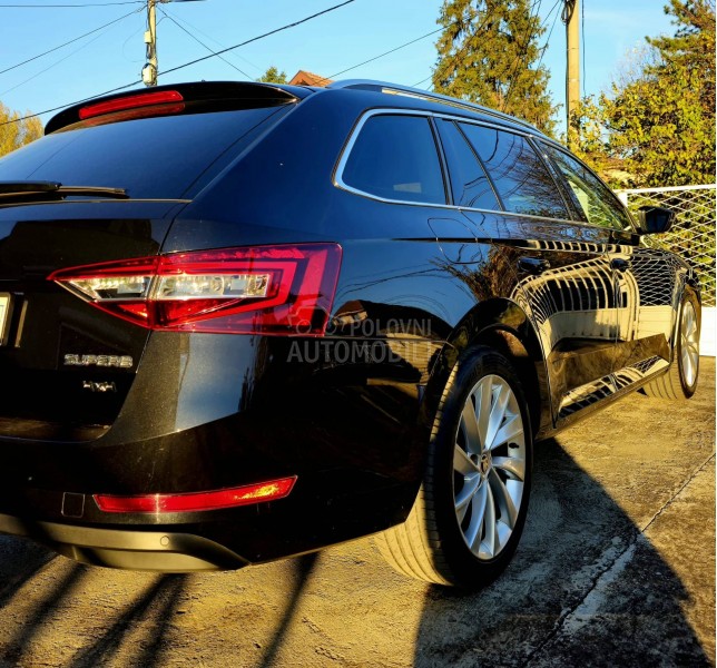 Škoda Superb 2.0 tdi  4x4 CH