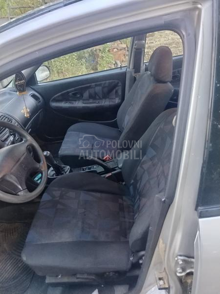 Mitsubishi Carisma 1.8 GDI