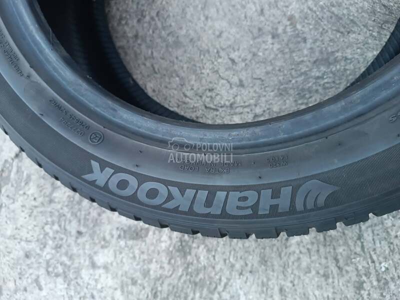 Hankook 225/50 R17 Zimska