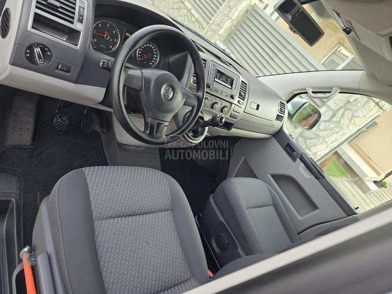 Volkswagen Transporter T5 2.0 TDI MAXI