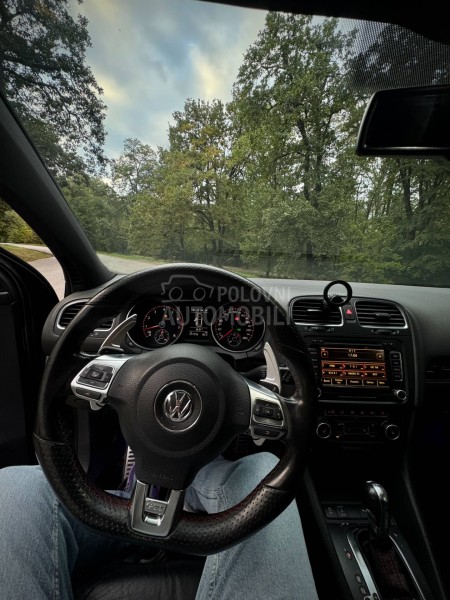 Volkswagen Golf 6 GTI DSG DCC ŠIB 2.0