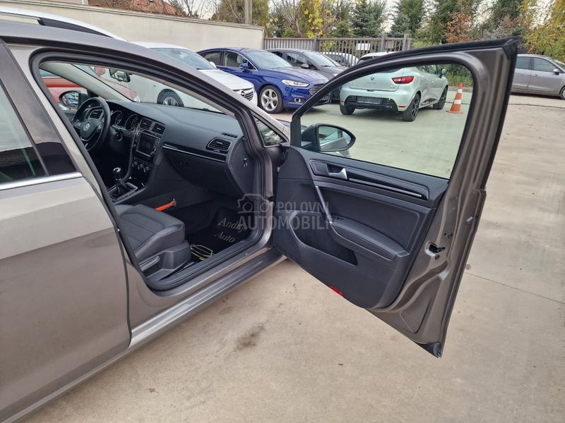 Volkswagen Golf 7 HIGH LINE