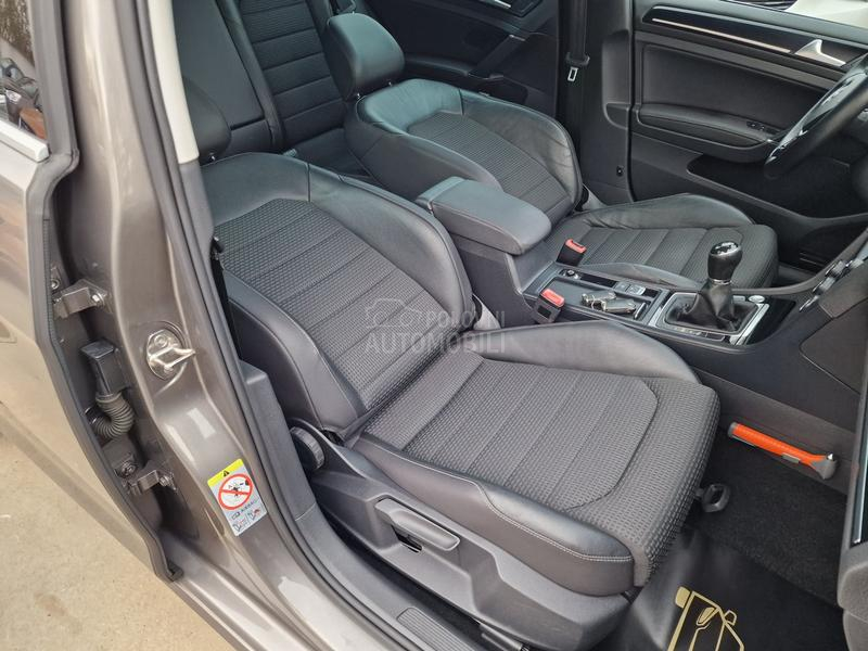 Volkswagen Golf 7 HIGH LINE