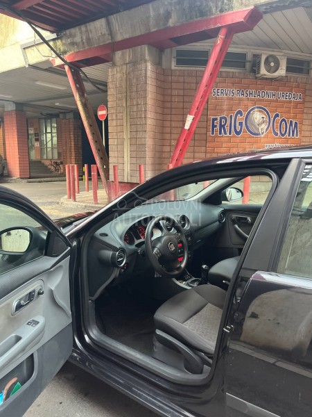 Seat Ibiza 1.4 sport siber