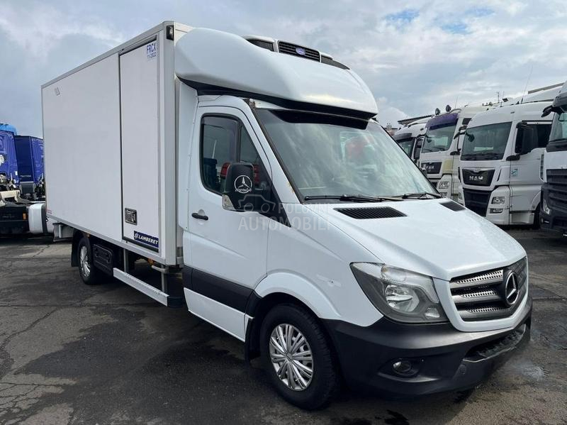 Mercedes Benz Sprinter 319 v6 Hladnjaca