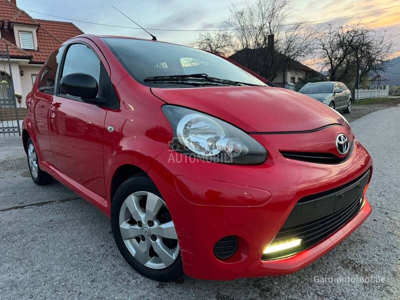 Toyota Aygo 1.0 SVAJCARSKA NOV