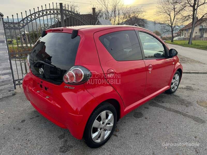 Toyota Aygo 1.0 SVAJCARSKA NOV