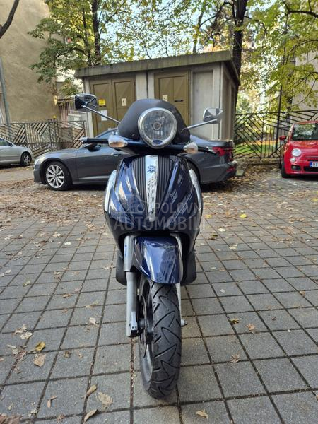 Piaggio Beverly 400ie