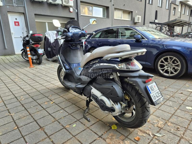 Piaggio Beverly 400ie