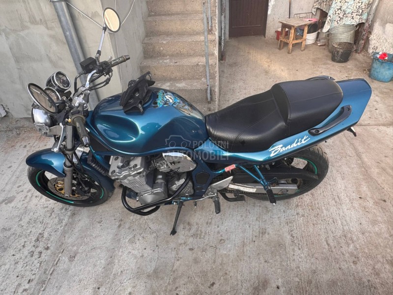 Suzuki BANDIT