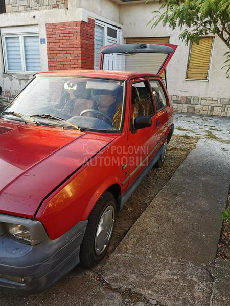 Zastava Yugo In L 