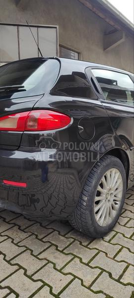 Alfa Romeo 147 1.6 TS