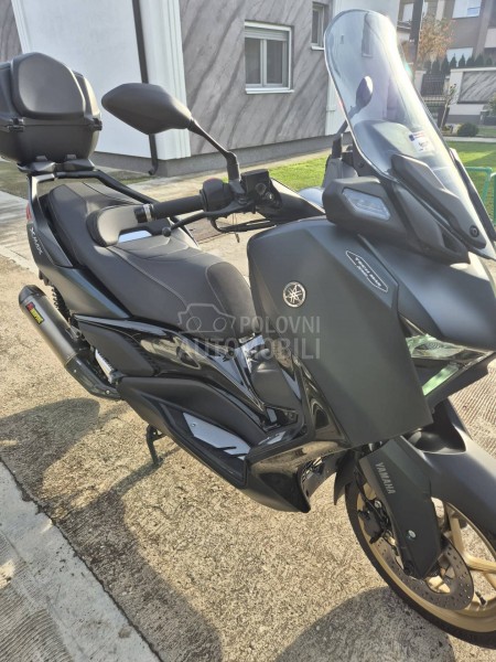 Yamaha X MAX TECH 300