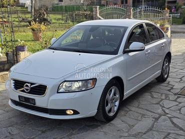 Volvo S40 2.0b NawiKozaCH