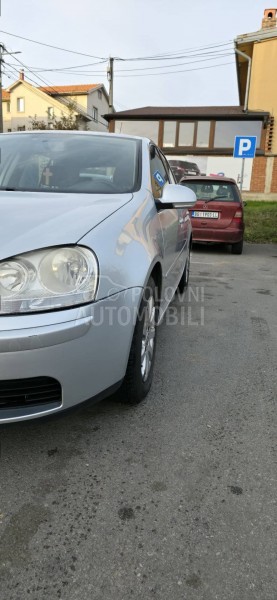 Volkswagen Golf 5 1.9 TDI