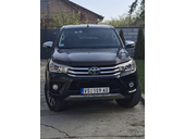 Toyota Hilux Invincible