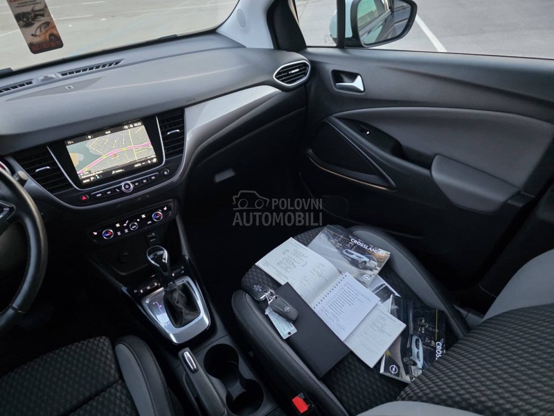 Opel Crossland X  1.2b Nawi,avtomatCH