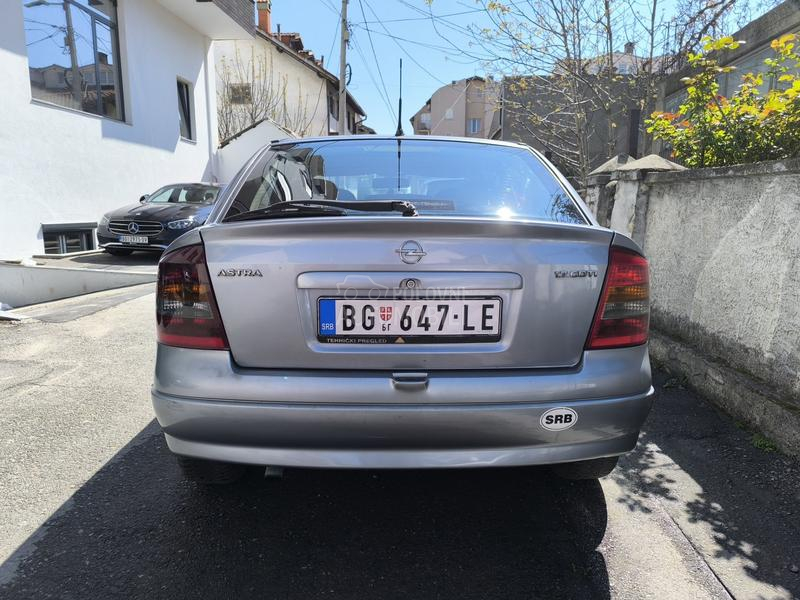 Opel Astra G I Z U Z E T A N