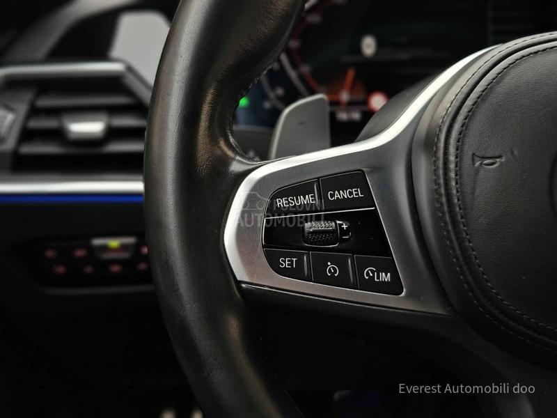 BMW 320 i M Paket/ Laser /