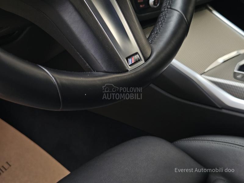 BMW 320 i M Paket/ Laser /