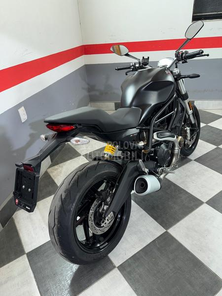 Ducati Monster 797
