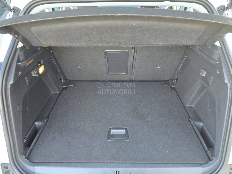 Peugeot 3008 1.5HDI ALLURE