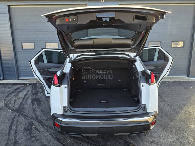 Peugeot 3008 1.5HDI ALLURE