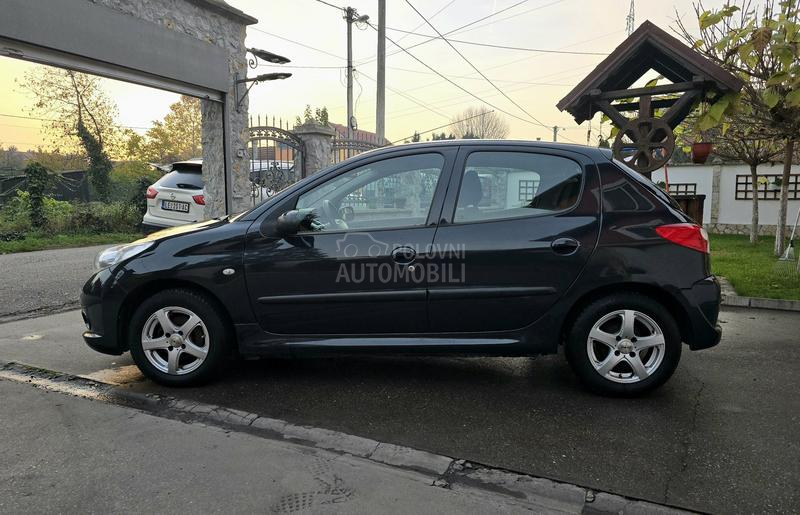 Peugeot 206 plus 1.4