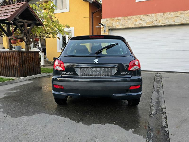 Peugeot 206 plus 1.4