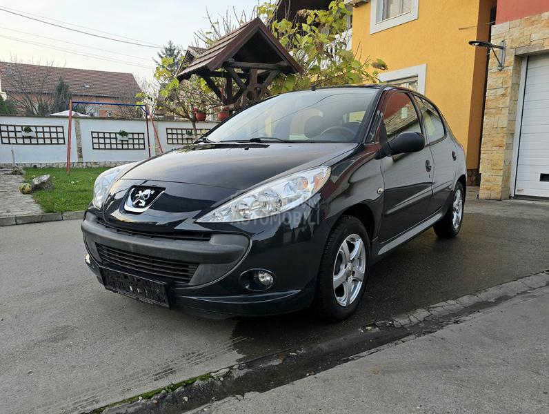 Peugeot 206 plus 1.4