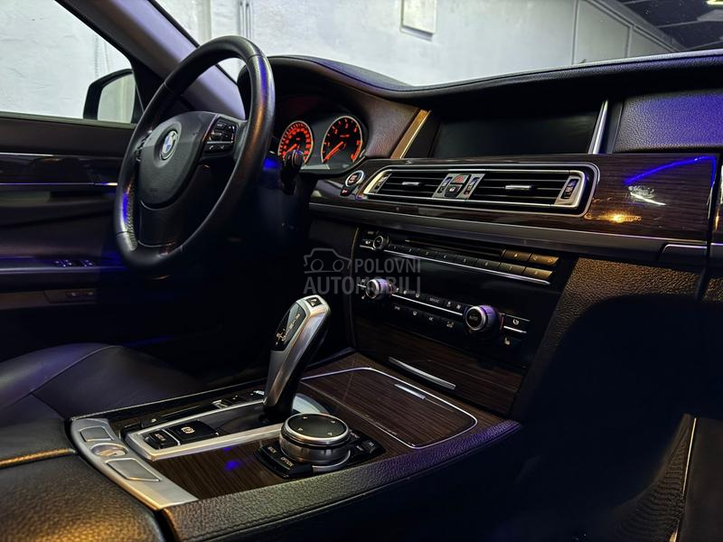 BMW 730 KAO N O V