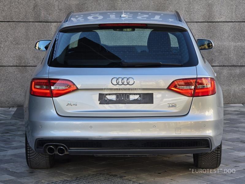 Audi A4 quattro/S-line