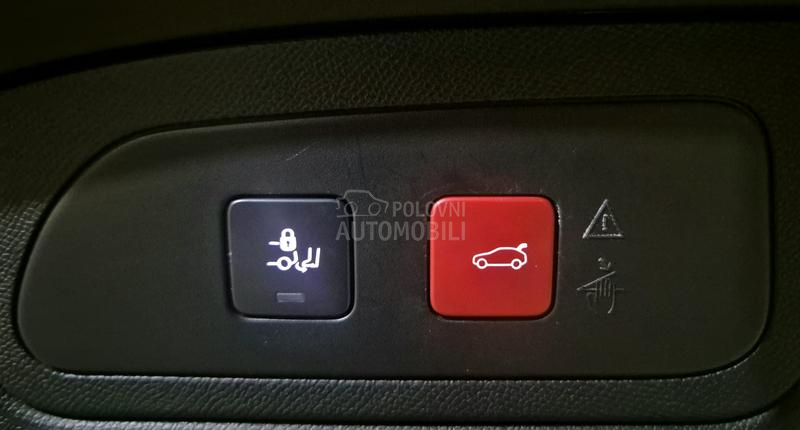 DS 7 2.0 BlueHDI RIVOLI