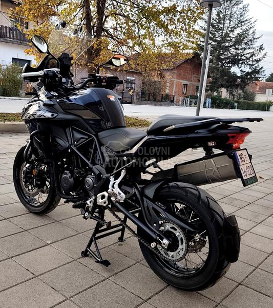 Benelli TRK 502X