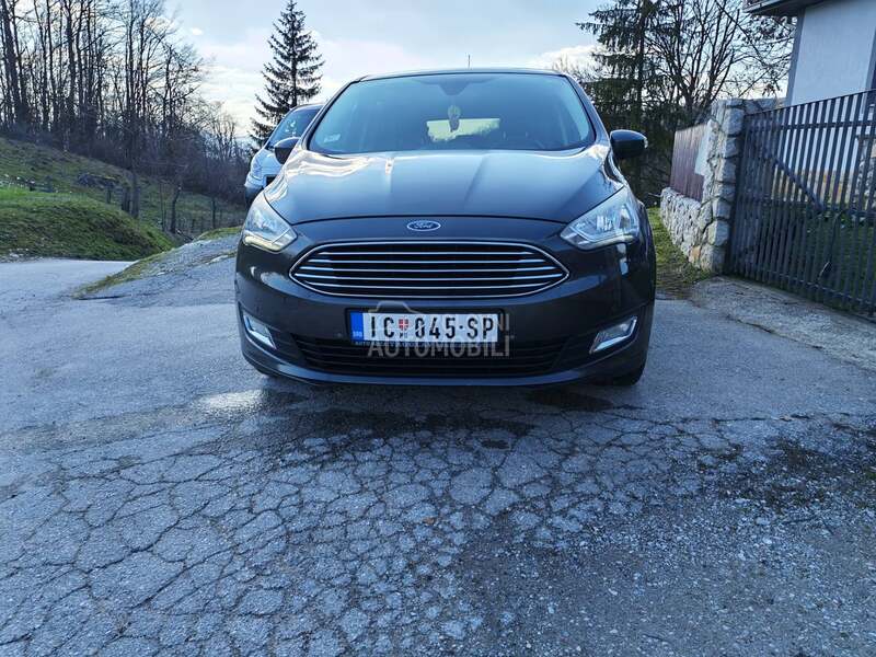 Ford C-Max TITANIUM