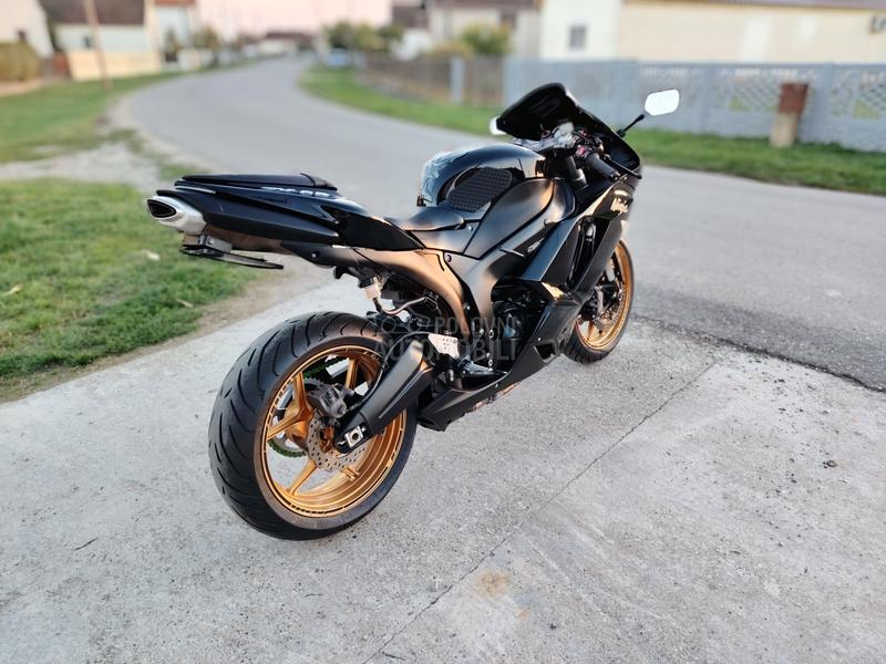 Kawasaki Zx6r