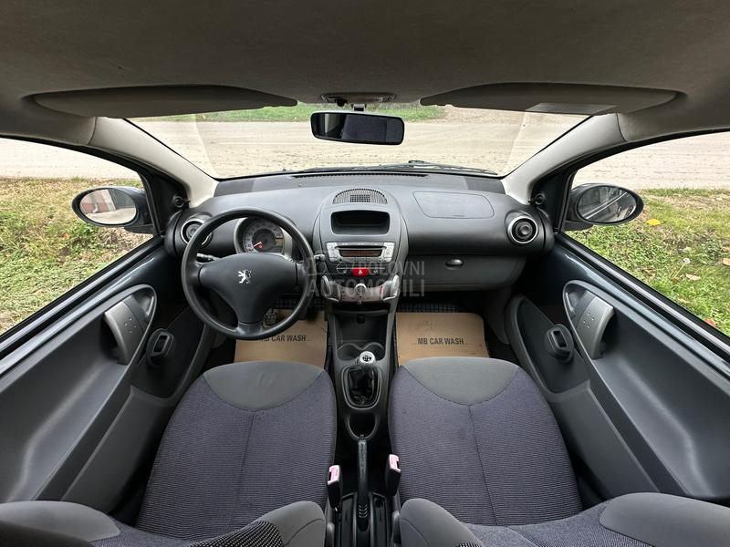 Peugeot 107 1.0