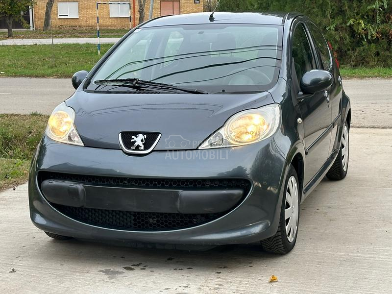 Peugeot 107 1.0