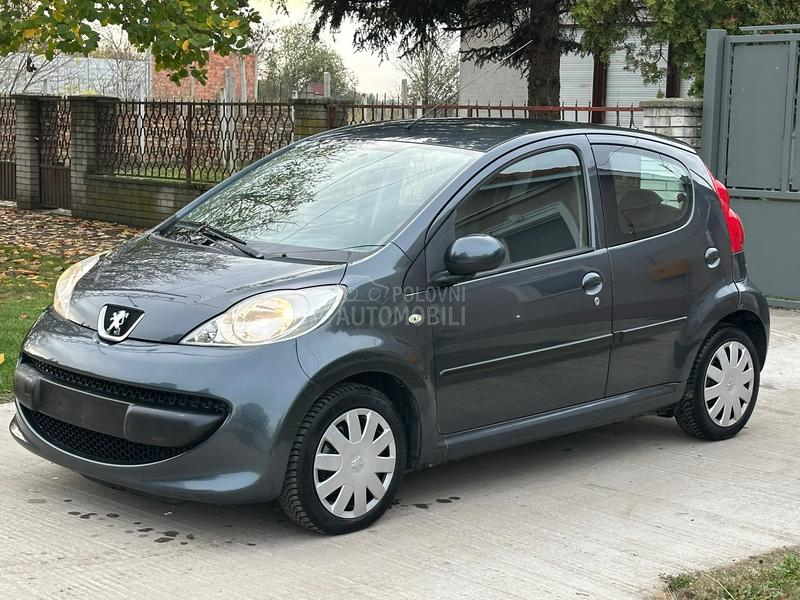 Peugeot 107 1.0