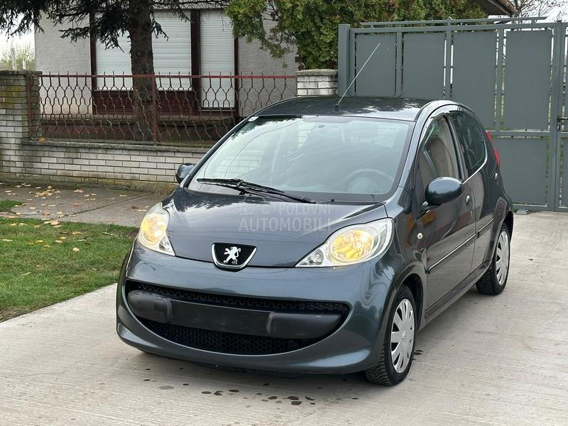 Peugeot 107 1.0