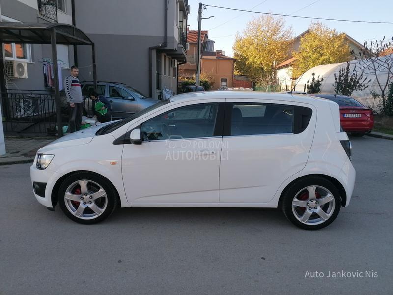Chevrolet Aveo 1.6i SPORT LINE CH