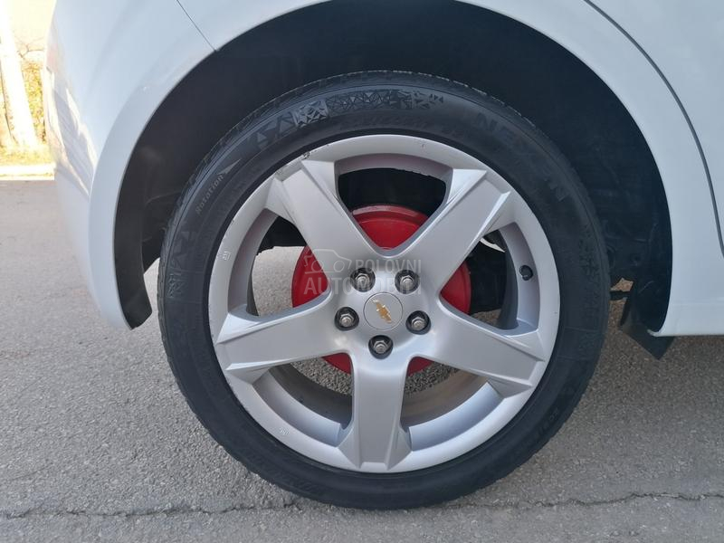 Chevrolet Aveo 1.6i SPORT LINE CH