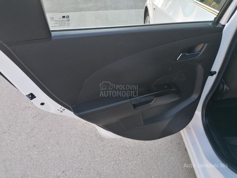 Chevrolet Aveo 1.6i SPORT LINE CH