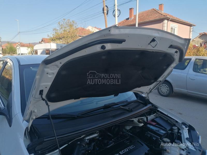 Chevrolet Aveo 1.6i SPORT LINE CH